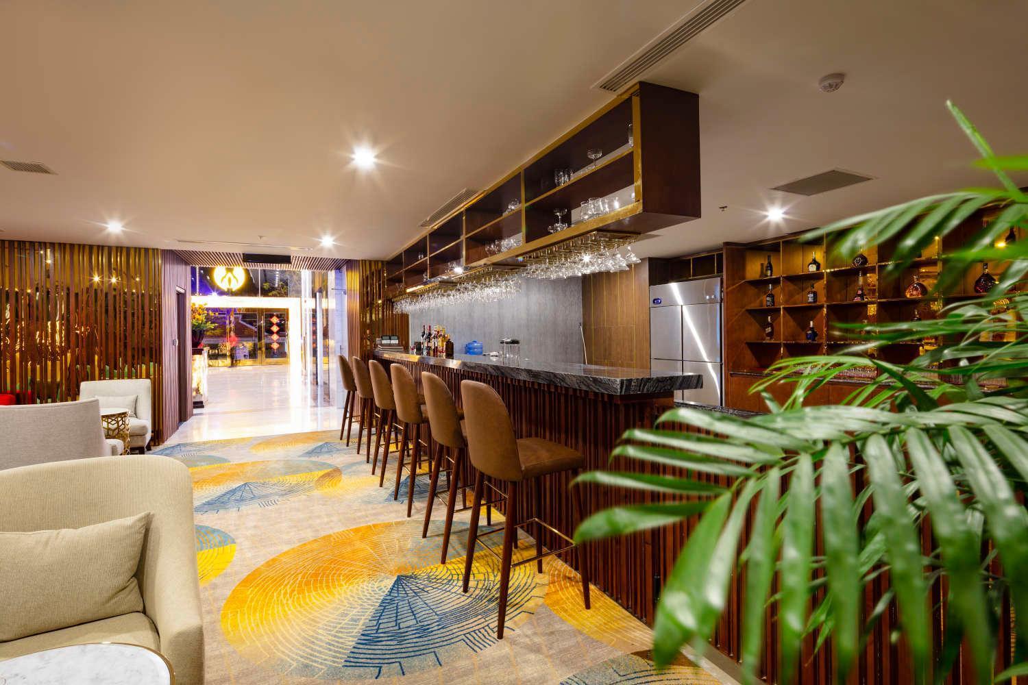 Vesna Hotel 芽庄 外观 照片